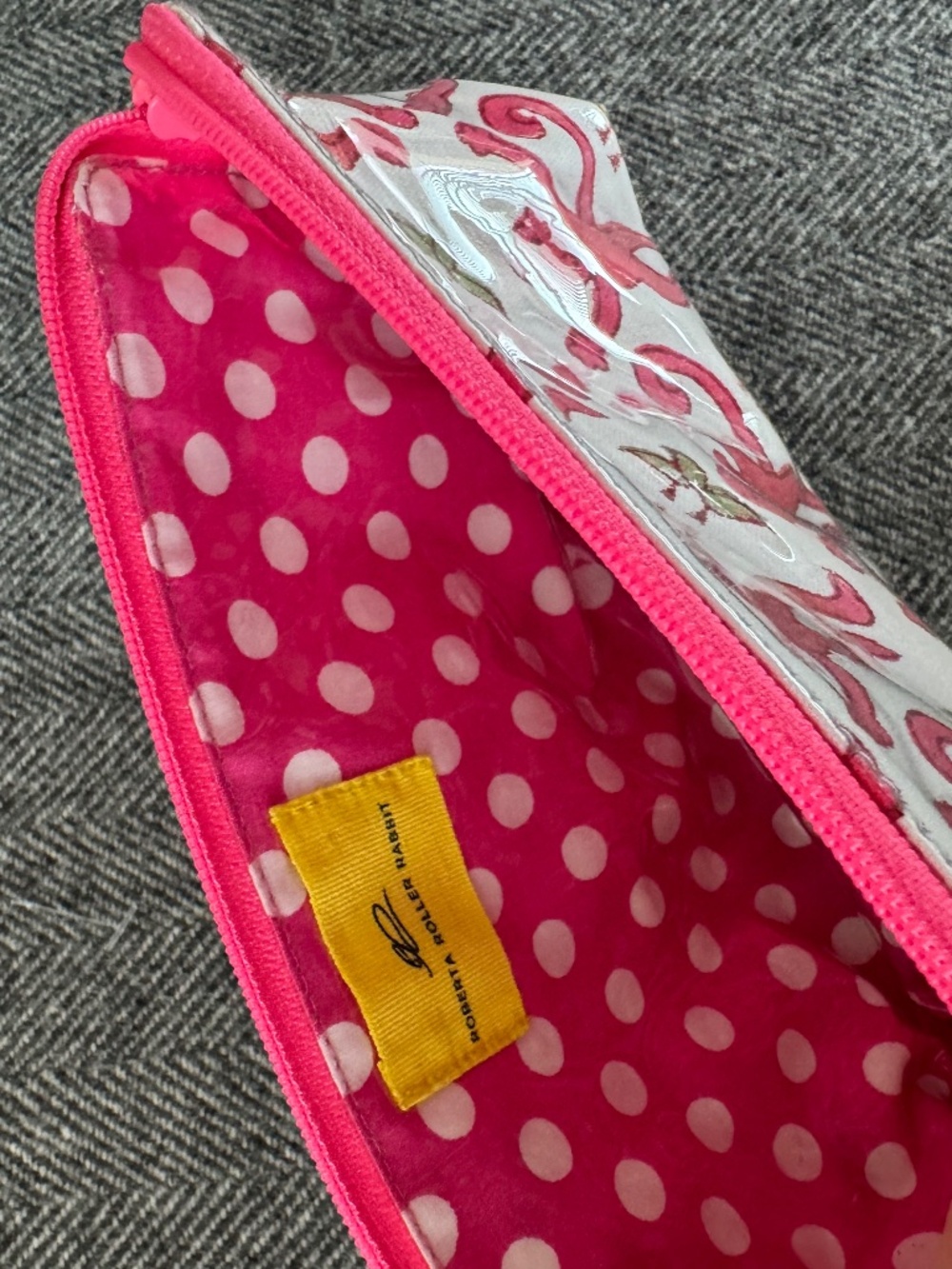 NWOT, ROBERTA ROLLER RABBIT, MAKEUP BAG - Picture 6 of 14